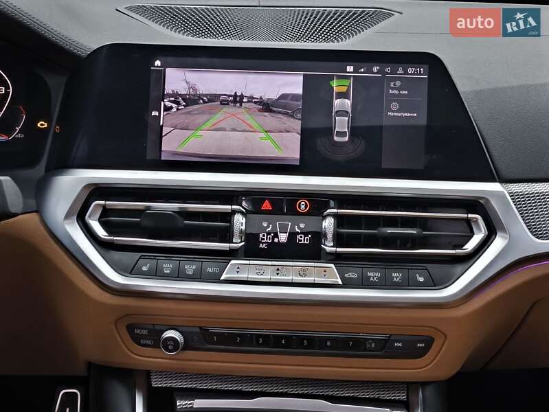 Седан BMW 3 Series 2019 в Киеве фото 29 Седан BMW 3 Series 2019 в Киеве