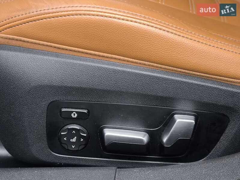 Седан BMW 3 Series 2019 в Киеве фото 19 Седан BMW 3 Series 2019 в Киеве