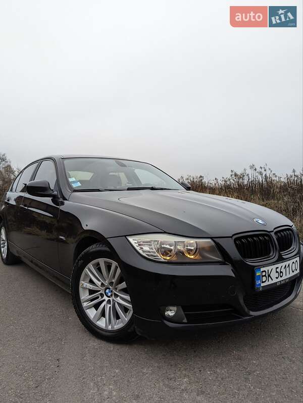 Седан BMW 3 Series 2008 в Ровно фото 10 Седан BMW 3 Series 2008 в Ровно