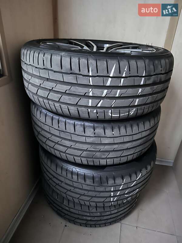 Седан BMW 3 Series 2022 в Одессе