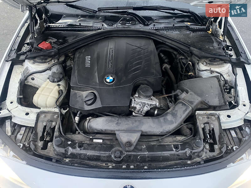 Седан BMW 3 Series 2012 в Полтаве