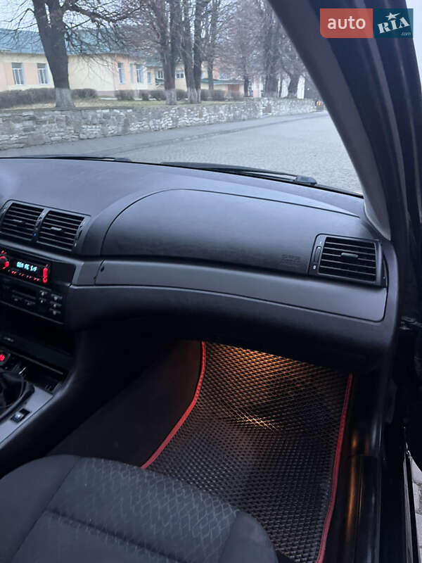 Купе BMW 3 Series 2003 в Городку