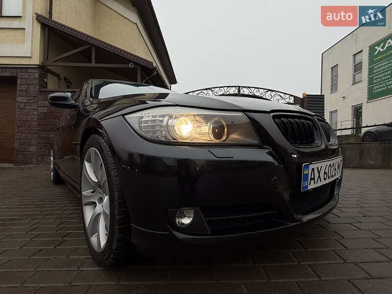 Седан BMW 3 Series 2011 в Харкові