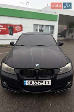 Седан BMW 3 Series 2009 в Киеве
