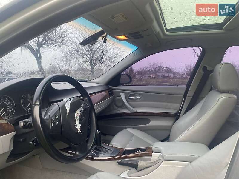 Седан BMW 3 Series 2005 в Каменском