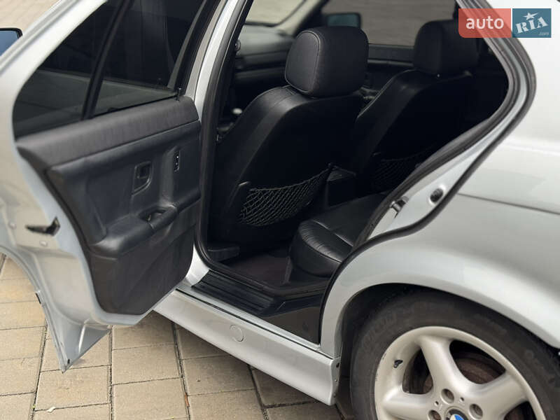 Седан BMW 3 Series 1997 в Черкассах