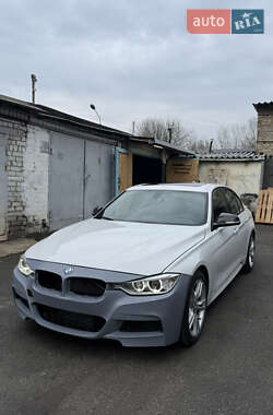 Седан BMW 3 Series 2013 в Софиевской Борщаговке
