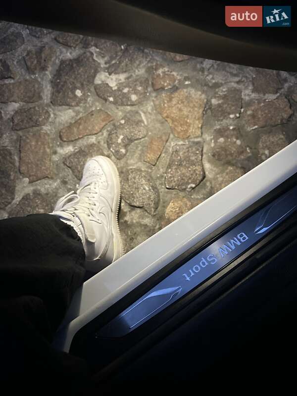 Седан BMW 3 Series 2013 в Умани