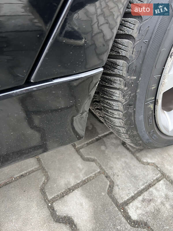 Седан BMW 3 Series 2017 в Львове