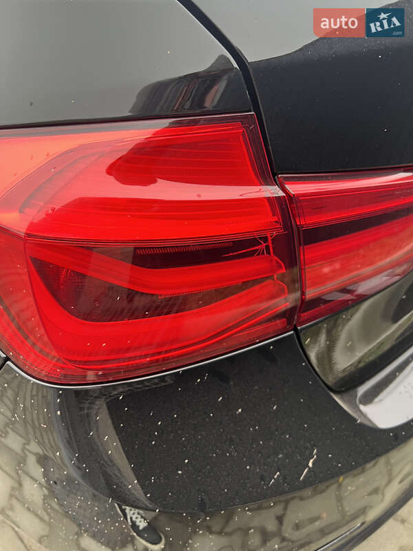 Седан BMW 3 Series 2017 в Львове