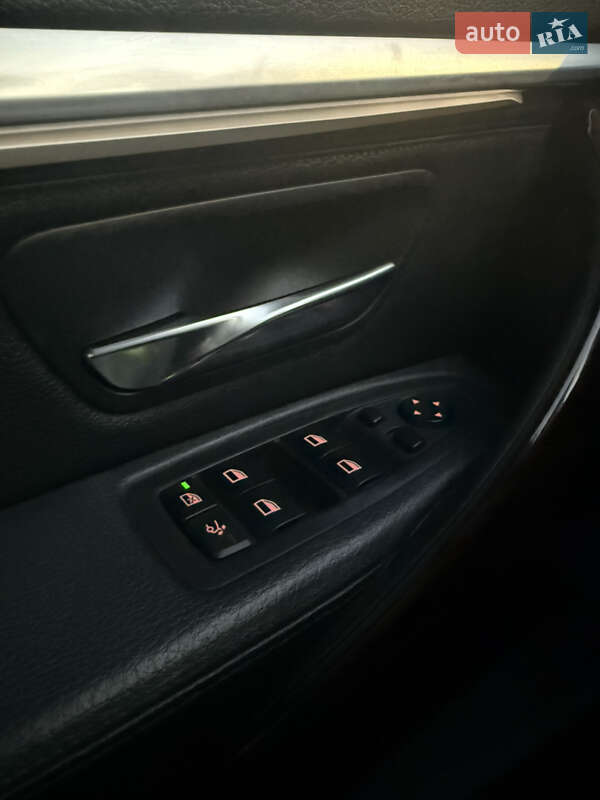 Седан BMW 3 Series 2014 в Києві