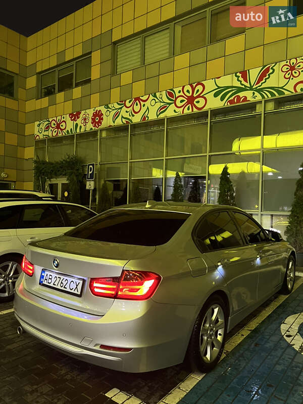 Седан BMW 3 Series 2012 в Києві