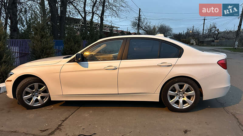 Седан BMW 3 Series 2012 в Одесі