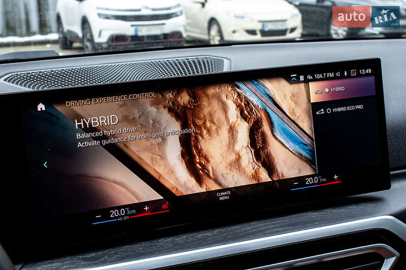 Седан BMW 3 Series 2022 в Львові