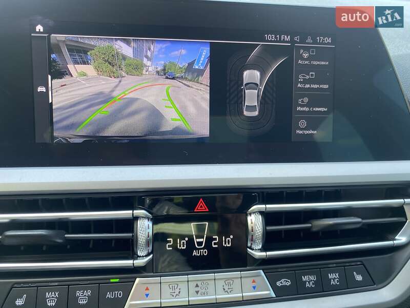 Седан BMW 3 Series 2020 в Киеве