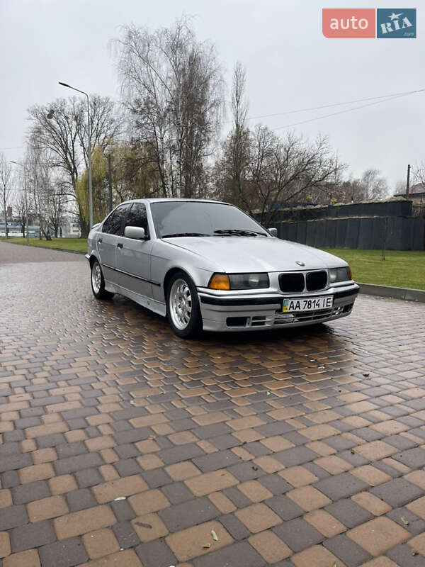 Седан BMW 3 Series 1991 в Броварах фото 2 Седан BMW 3 Series 1991 в Броварах