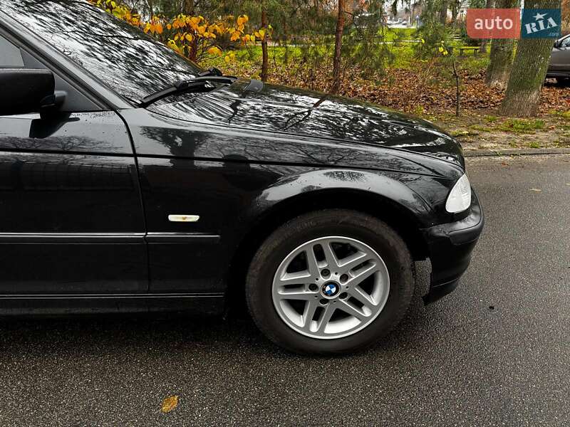 Седан BMW 3 Series 2001 в Киеве