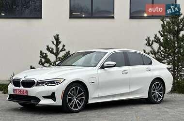 Седан BMW 3 Series 2022 в Луцке