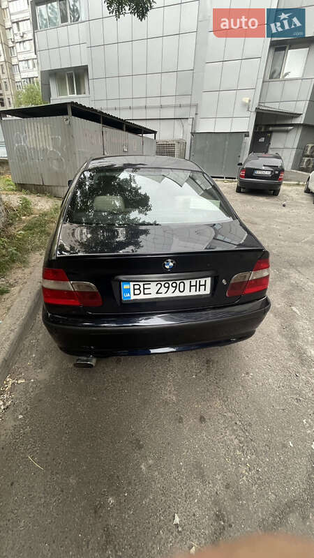 Седан BMW 3 Series 2003 в Киеве