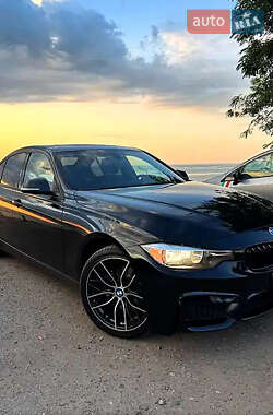 Седан BMW 3 Series 2015 в Киеве