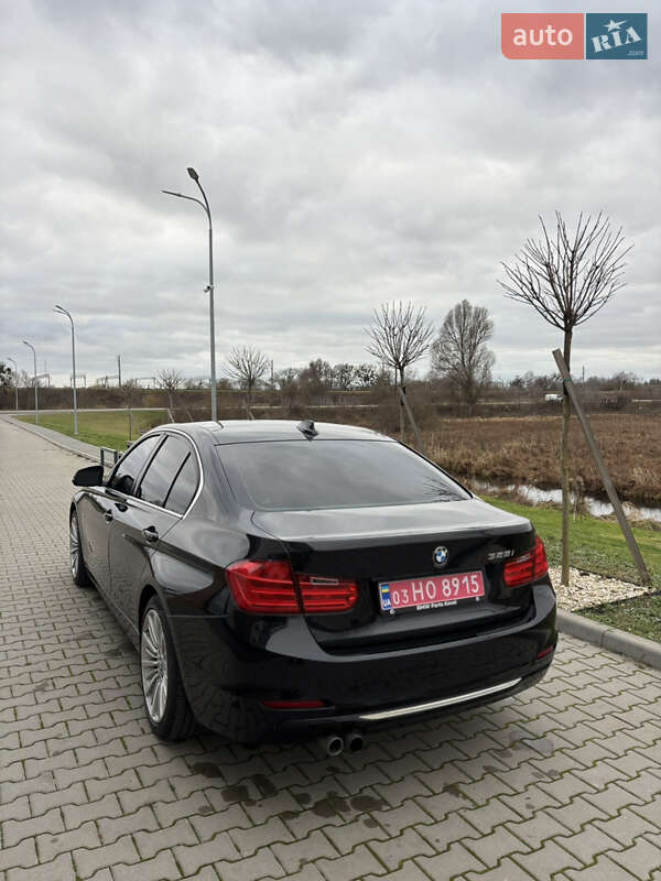 Седан BMW 3 Series 2013 в Ковеле