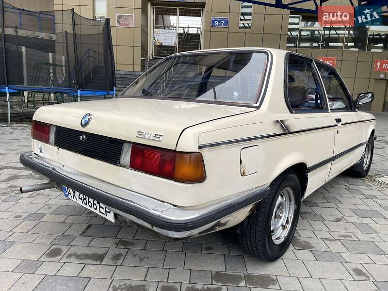 Седан BMW 3 Series 1983 в Харькове