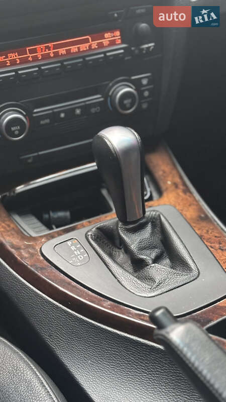 Седан BMW 3 Series 2006 в Киеве