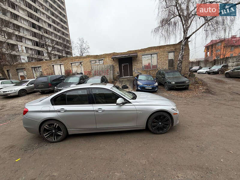 Седан BMW 3 Series 2012 в Киеве