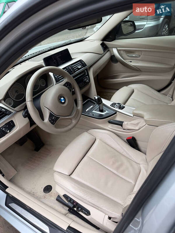 Седан BMW 3 Series 2012 в Киеве