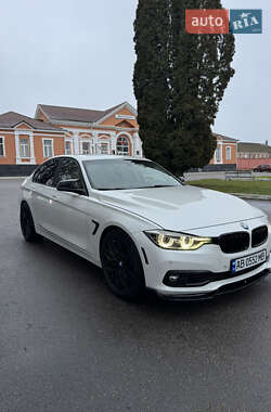 Седан BMW 3 Series 2017 в Хмельнике
