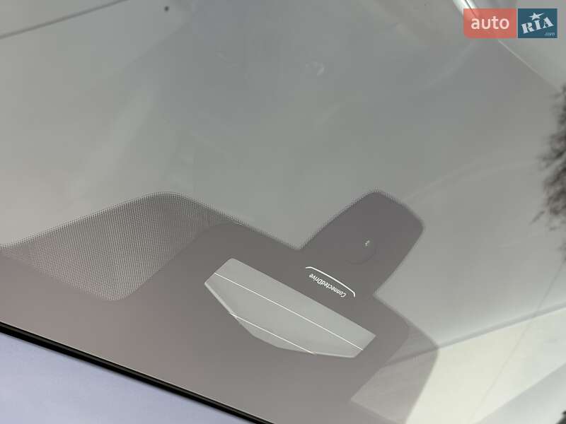 Седан BMW 3 Series 2021 в Ивано-Франковске