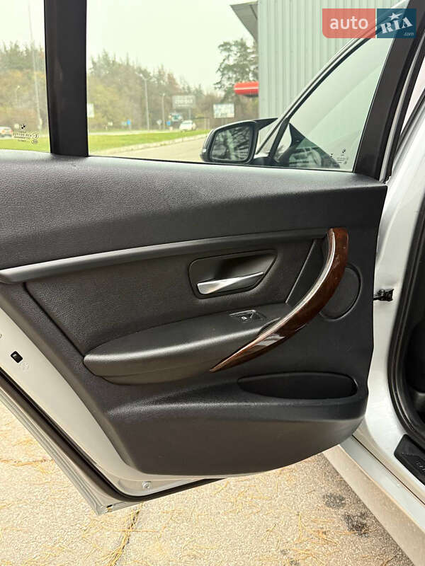 Седан BMW 3 Series 2014 в Харькове фото 29 Седан BMW 3 Series 2014 в Харькове