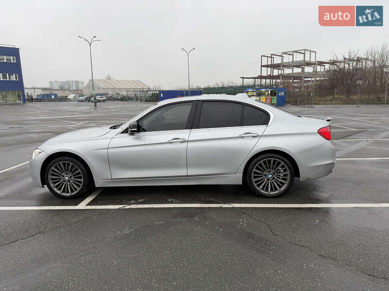 Седан BMW 3 Series 2012 в Киеве фото 3 Седан BMW 3 Series 2012 в Киеве