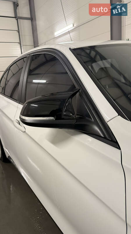 Седан BMW 3 Series 2018 в Львове фото 20 Седан BMW 3 Series 2018 в Львове