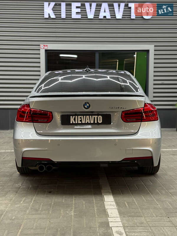 Седан BMW 3 Series 2017 в Киеве фото 16 Седан BMW 3 Series 2017 в Киеве