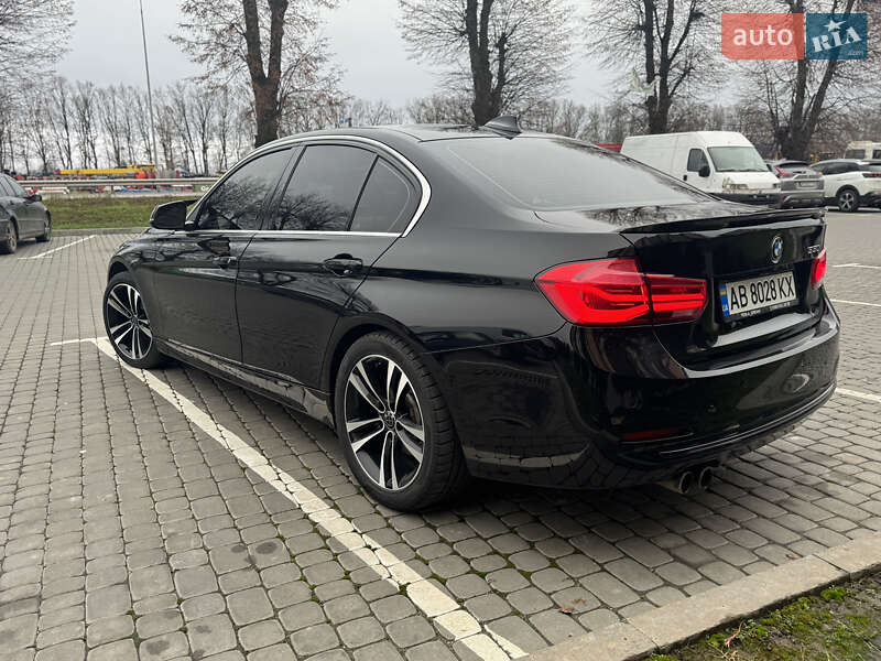 Седан BMW 3 Series 2017 в Виннице