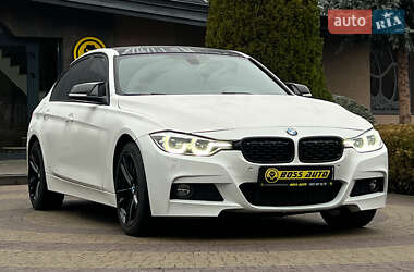 Седан BMW 3 Series 2017 в Львові