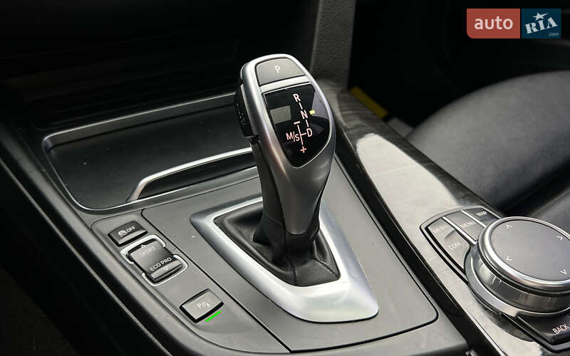 Седан BMW 3 Series 2017 в Львове фото 18 Седан BMW 3 Series 2017 в Львове