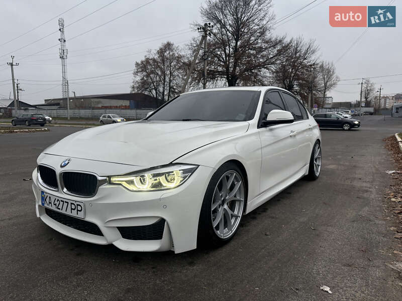 Седан BMW 3 Series 2015 в Киеве фото 5 Седан BMW 3 Series 2015 в Киеве