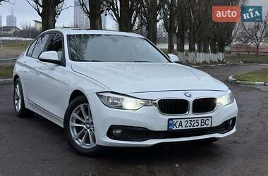 Седан BMW 3 Series 2016 в Киеве