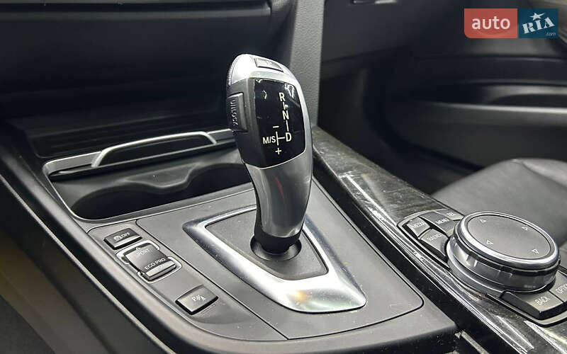 Седан BMW 3 Series 2016 в Черновцах фото 12 Седан BMW 3 Series 2016 в Черновцах