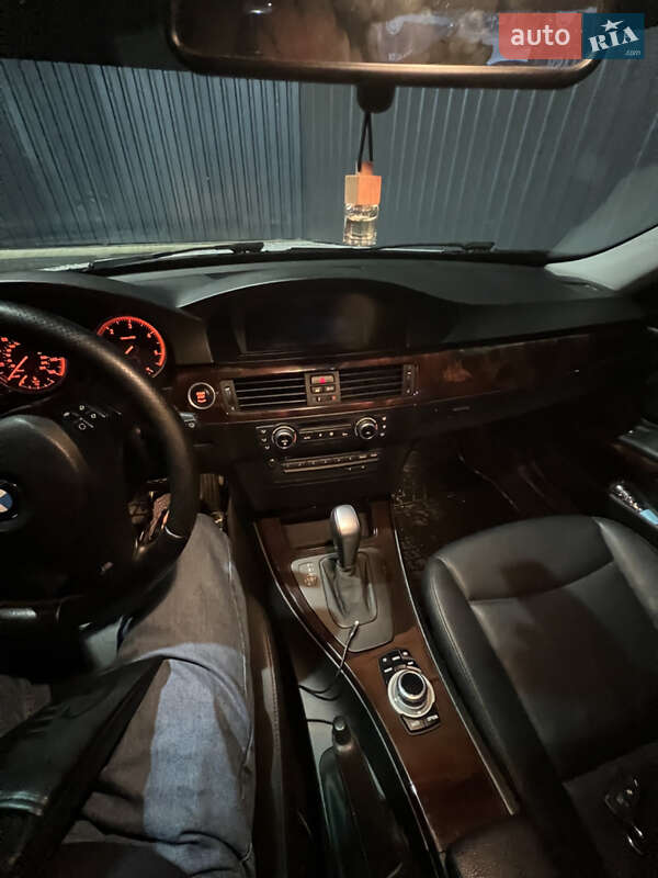 Седан BMW 3 Series 2011 в Белой Церкви