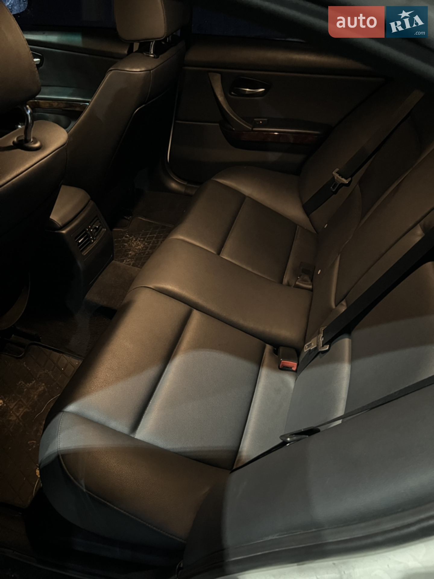 2011 BMW 3er - мініатюра 9