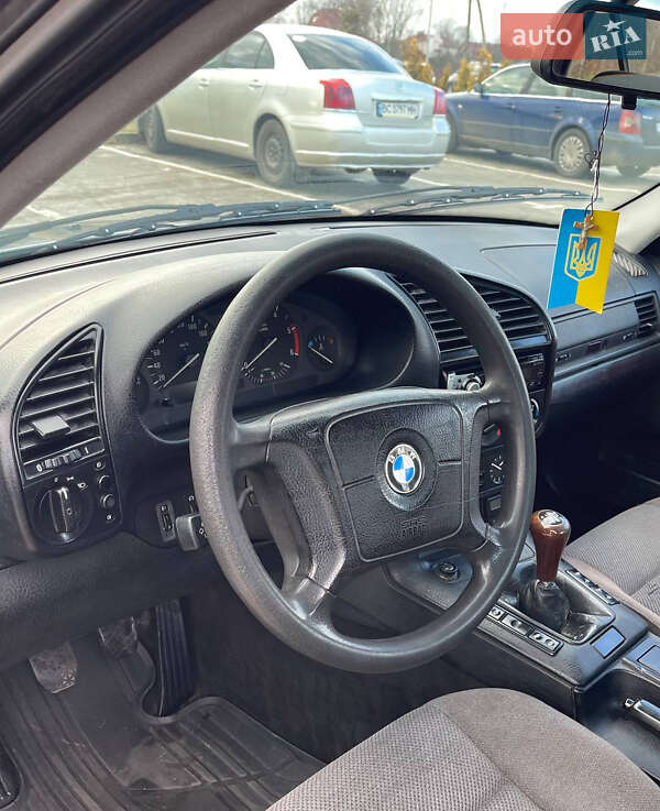 Седан BMW 3 Series 1995 в Львове фото 16 Седан BMW 3 Series 1995 в Львове