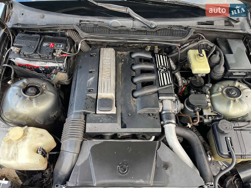 Седан BMW 3 Series 1995 в Львове фото 19 Седан BMW 3 Series 1995 в Львове