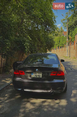 Купе BMW 3 Series 2007 в Києві