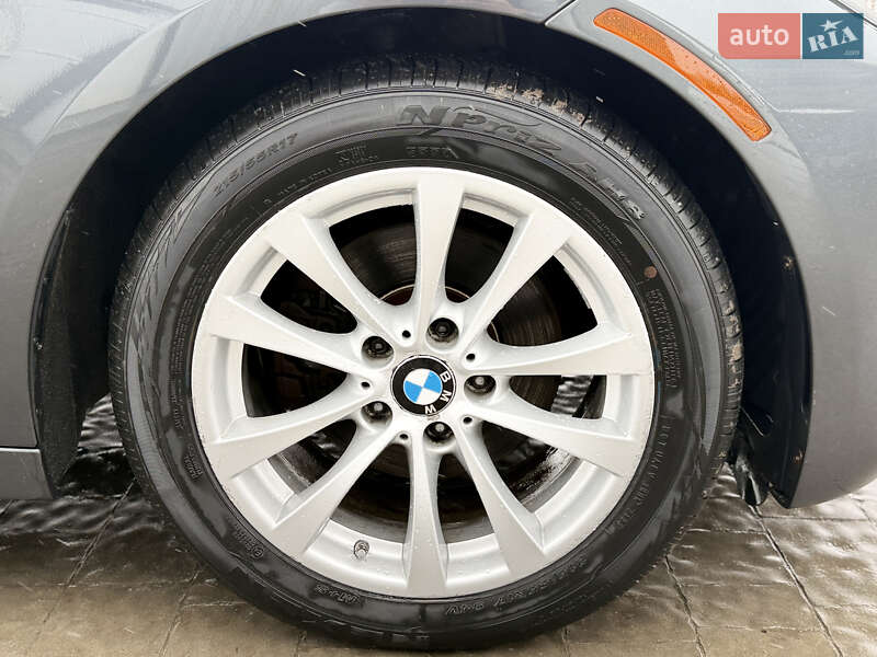 Седан BMW 3 Series 2014 в Львове