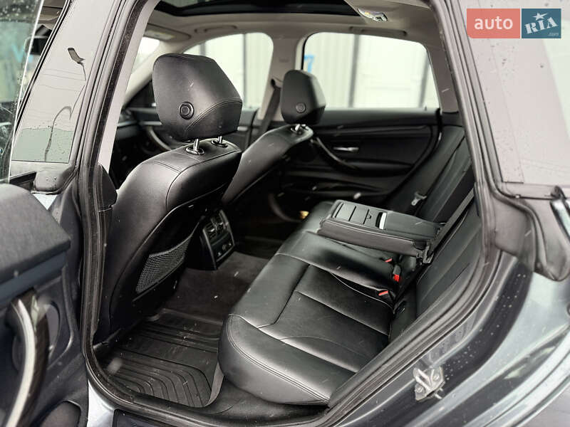 Седан BMW 3 Series 2014 в Львове