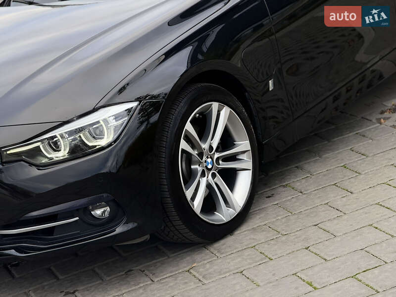 Седан BMW 3 Series 2017 в Ровно фото 11 Седан BMW 3 Series 2017 в Ровно