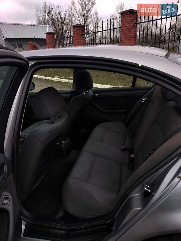 Седан BMW 3 Series 2004 в Києві фото 8 Седан BMW 3 Series 2004 в Києві